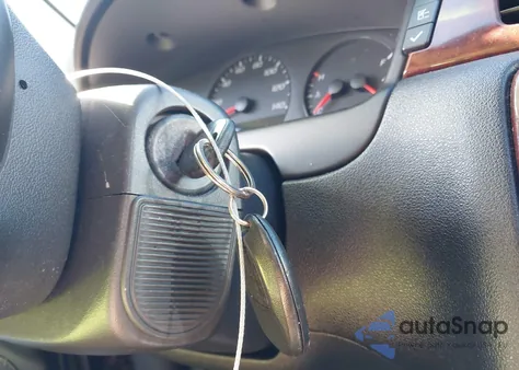 2008 Chevrolet Impala Ls z USA, uszkodzony, nr VIN 2G1WB58K989237328